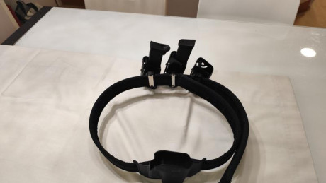 Vendo pistola Glock 34 Gen3, calibre 9x19 Parabellum, guiada en F,  con algunos accesorios para IPSC:

 41