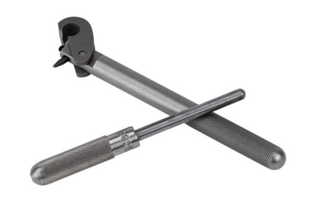 Hola compañeros.

Llevo tiempo buscando una herramienta para quitar pistones de tipo Berdan. 

He intentado 10