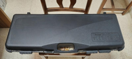 Vendo carabina Beretta CX4 STORM, 9mm Parabellum, poco uso, y con muchos extras. 
Maletin original comprado 02