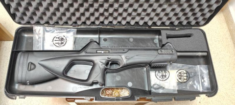 Vendo carabina Beretta CX4 STORM, 9mm Parabellum, poco uso, y con muchos extras. 
Maletin original comprado 01