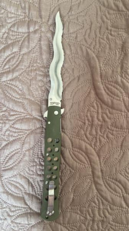 Vendo esta preciosa navaja tan original viene sin caja, hago envios. 01