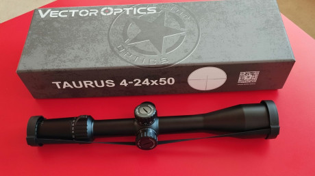 Pongo a la venta por falta de uso este visor Vector Optics Taurus 4-24x50 FFP totalmente nuevo, de reestreno, 00