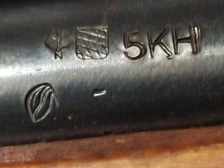 Buenos días a todos
Alguien me podria dar datos de procedencia y demás de mi mosint nagant M44
Os adjunto 01