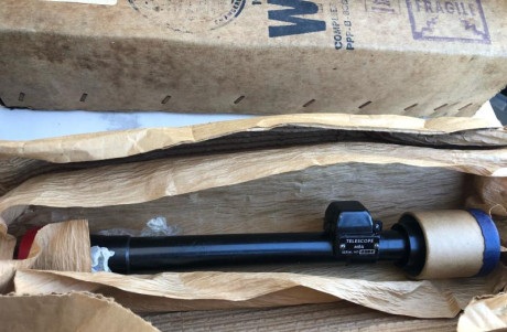 Hola, como tenia que buscar una mira telescopica para vender he tenido que sacar algunos rifles que molestaban! 90