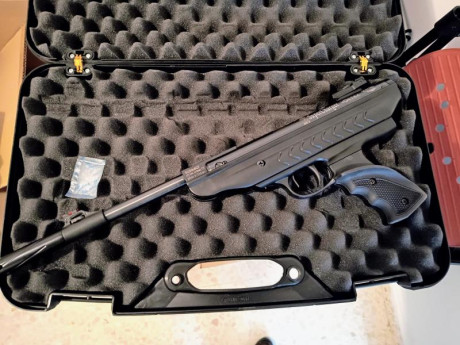 Pistola con sistema de carga Pistón VORTEX que ofrece disparos a una velocidad de 215 m/s y más precisos 02