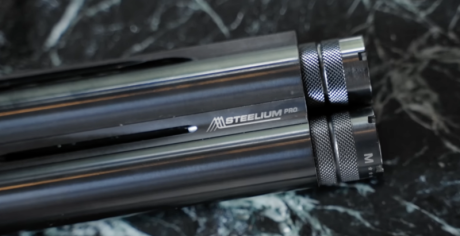 Creo que el buen tirador nace, luego se perfecciona. Como en el boxeo, con "la pegada" se nace!

Curioso!!, 110