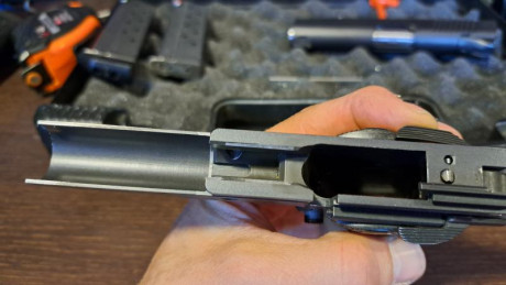 Pistola kimber en 9 mm pb en muy buen estado.
Ha disparado muy poco,
Se encuentra en Madrid
450 euros 51