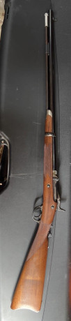 Se vende en muy buen estado con apenas dos cajas de balas usadas este rifle calibre 45-70.
Se encuentra 01