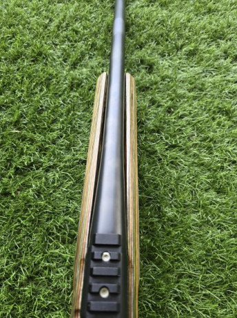 Vendo Remington 700 de zurdo calibre 308 en culata GRS Sporter madera laminada. Cañon 26" semipesado.
Ha 00