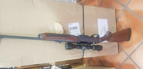Con visor  Bushnell 1,5 -6 x42  
Guiado en D
Buen estado en Madrid
650 euros más portes 00