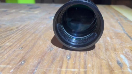 Arcea 6-24x50 - 25, 4 - MIL Dot - Ret. Cris.Il. - Fr Focus. Con anillas de 11mm.

- Aumentos: 6-24x
- 01