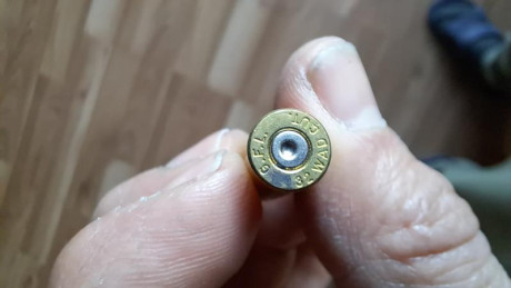 Unas 530 vainas del calibre 32 s&w,la mayoria tienen un disparo,algunas dos 
50 euros mas gastos de 00
