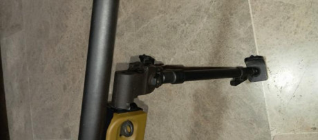 Rifle Remington 700 cañón de 61 roscado, cerrojo con pera táctica, disparador afinado de casa, chasis 10