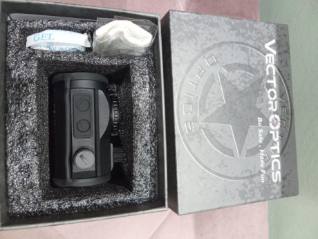 Visor de punto rojo Vector Optics Scrapper 1x25.

- Modelo SCRD-32 1x25.
- Diseño compacto y robusto.A 11