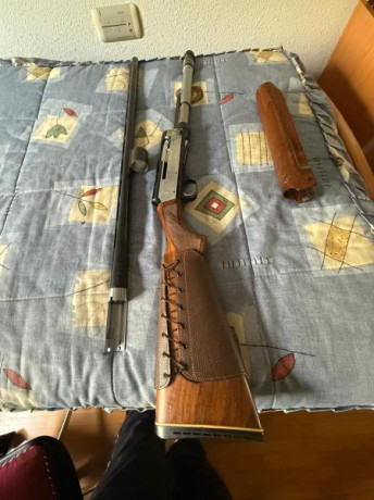 Hola a todos.

Pues lo que pongo en el anuncio "VENDO ESCOPETA FRANCHI Mod. Prestige Elite-ligera 21