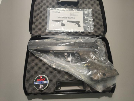 Se vende Gamo Compact version Zurdo comprada el 31 de agosto de 2025 (ver factura adjunta) para reestreno.

Como 11