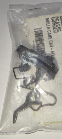 Vendo piezas de repuesto y accesorios para Beretta CX4 Storm, originales beretta. 

- Palanca de carga. 10