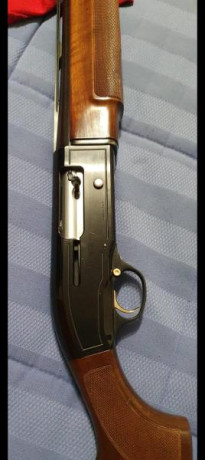 Vendo escopeta Saut Beretta A 303, arma impecable, no cazo, y nunca se ha cazado con ella, usada 2 o 3 22