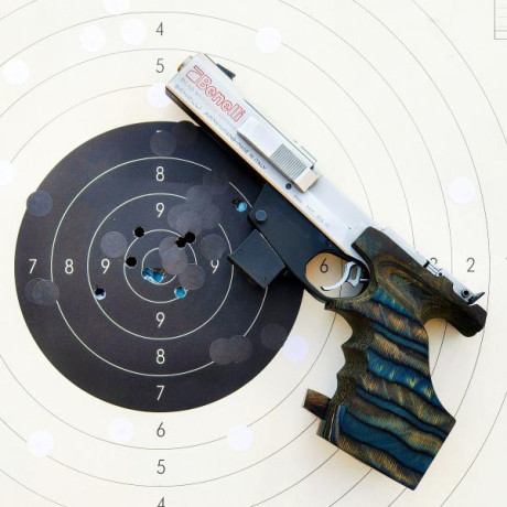 Buenos días;

Me gustaría adquirir un arma para poder competir en tiro central, a día de hoy tengo una 80