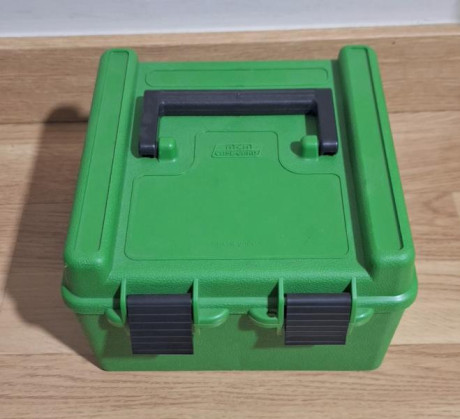 Pongo la la venta los siguientes accesorios relacionados con la recarga:

1.- 6 Cajas de almacenamiento 21