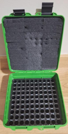 Pongo la la venta los siguientes accesorios relacionados con la recarga:

1.- 6 Cajas de almacenamiento 20