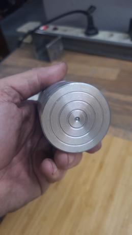 Se realizan encargos de mecanizado en general con torno y/o fresadora completamente artesanales.
Puertos 20