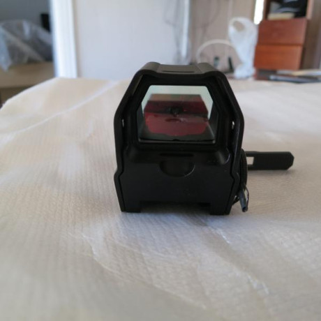 Vendo carabina de 9mm y de 16,75" tal como se ve en la foto.
el precio 1800 euros completa como esta 01