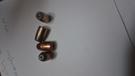 Cambio puntas del 44,  36 norma y 11 Remington de 240gr, algunas vainas, por puntas del 308 caza 00