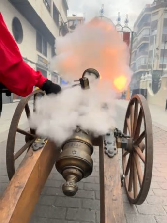 hola 

cual es el mayor calibre legal de Avancarga que se puede tener en España ???


muchas gracias 

saludos 01