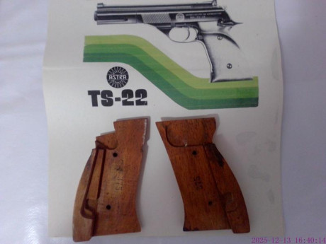 Cachas para Zurdo y 1 cargador de la pistola Astra ts22 valido para el modelo constable también. está 171