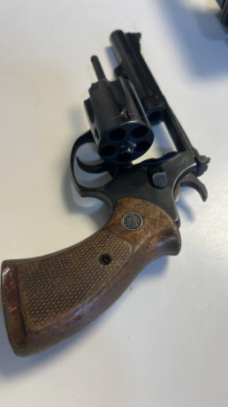 Vendo mis armas:

(LA GLOCK YA ESTÁ VENDIDA, QUITO FOTOS Y SU INFO) Glock 17 5ª Generación muy poco uso. 01