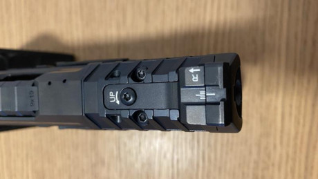 Se vende Canik Sfx Rival-S de Reestreno, No es la de Polímero, es la de Acero!!.

- Hecha del Acero más 32