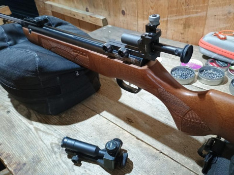 Buenas 

Me está gustando tirar con el diopter. He intentado pasar el de la FWB 300 s a la HW 50 pero 91