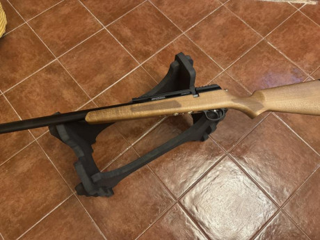 Hola,

Vendo carabina Snowpeak M30B del 6,35, apenas usada, en perfectas condiciones tal cual viene de 02