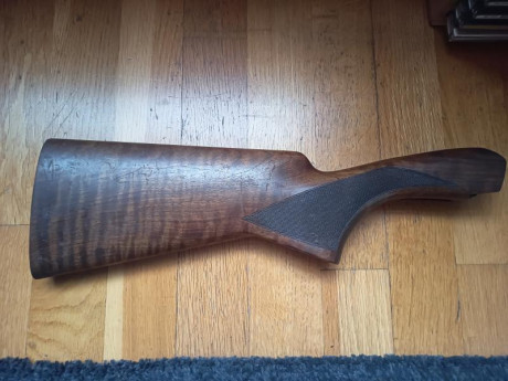 De tiro y de caza

Precios únicos: 80€, 100€ y 150 €.

Culatas actualmente disponibles (todas de diestro):

•	Miroku 21