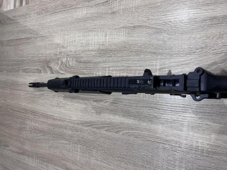 Hk G36 calibre .22 
En buenas condiciones. 
Lo de la “mira” ya venía así..
Precio: 950€ 
Un saludo ! 10