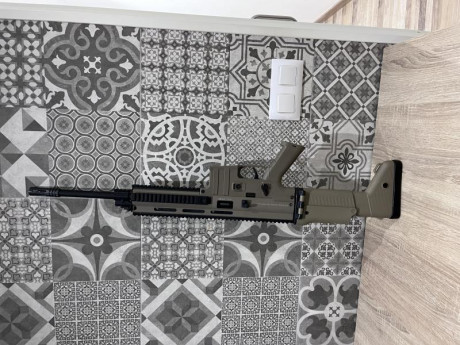 Hola! 
Pongo a la venta el ISSC MSR MK22 .22
Con dos cargadores, 2 empuñaduras + correa.
Precio: 600€
Un 10