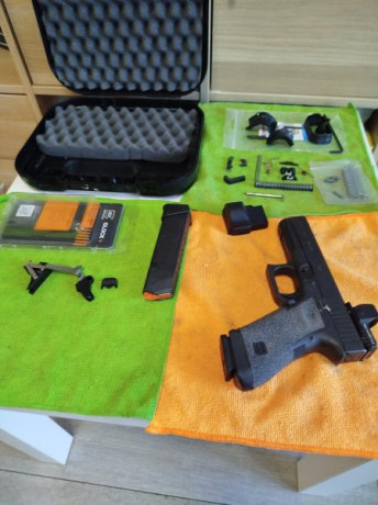 Año de fabricación: febrero 2021. Repuestos de prácticamente todas las piezas. Trabajo del agarre con 02