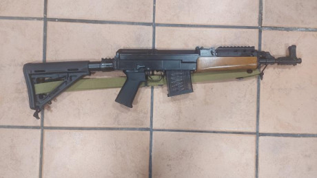 Se ofrece para cambiar por beretta cx4 storm en 9 mm, rifle en 9mm, o palanquero en calibre igual  superior 00