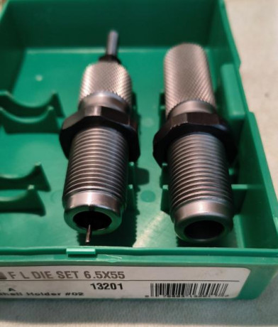 Vendo Carl Gustafs calibre 6,5x55 del año 1915 en perfecto estado.
Lo compré hace unos cuarenta años en 20