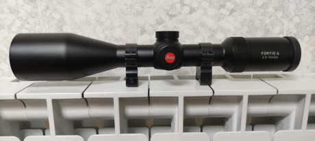 Visor Leica fortis de 2,515x56, tubo de 30 y retícula 4a iluminada, visor polivalente, válido para monterías 01