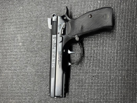 Vendo CZ shadow 1 preparada para precisión.
Muy cuidada y con el gatillo muy suave para precisión, da 00