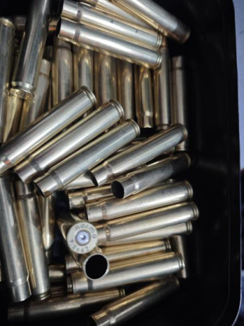 200 Vainas inertes, con un solo uso, del calibre 3006
Limpias y pulidas. 80€

128 vainas inertes, con 120