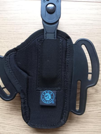 Vendo dos Fundas Glock ZURDO , material original 

30€ envio incluido

NO NEGOCIABLE 10