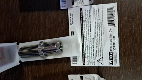 Se incluyen los cuatro  calibres recortadores mas la manivela
Estan como nuevos
35 euros mas gastos de 12