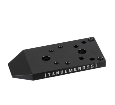 hola 
hace unos meses compra una placa de montaje para punto rojo 
se monta en el cañon de la Ruger PC 02