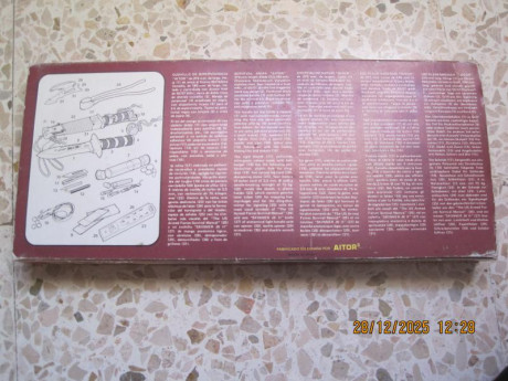 Vendo cuchillo AITOR JUNGLE KING II, nuevo en su caja de cartón, de colección.

  PRECIO: 150,00 €, con 21