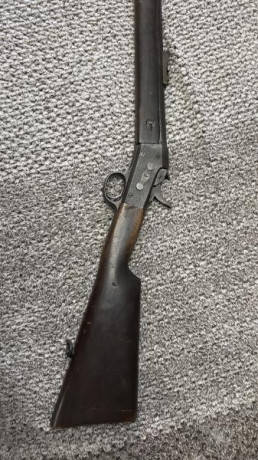 Se vende rifle Rolling Block original, configuración fusil largo, fabricado en 1870 en Oviedo. Mecaniza 01