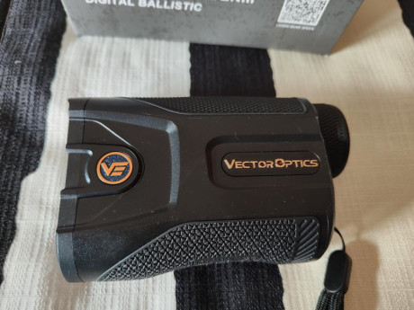 Pongo en venta telémetro de la marca Vector Optics, el modelo es el Paragon Gen III. Trae compatibilidad 00