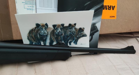 Para estrenar Blaser R8 profesional 30-06  se encuentra en Barcelona capital,3200 euros, no cambios.610924909 42